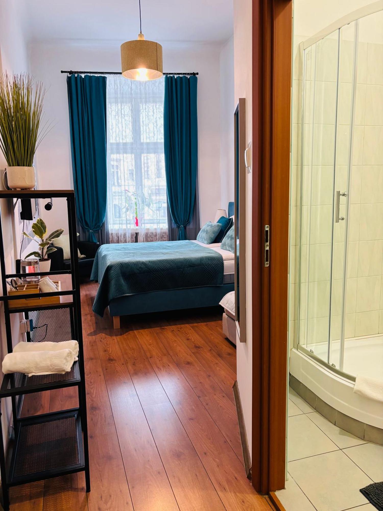Krakow Apartments & Rooms Luaran gambar